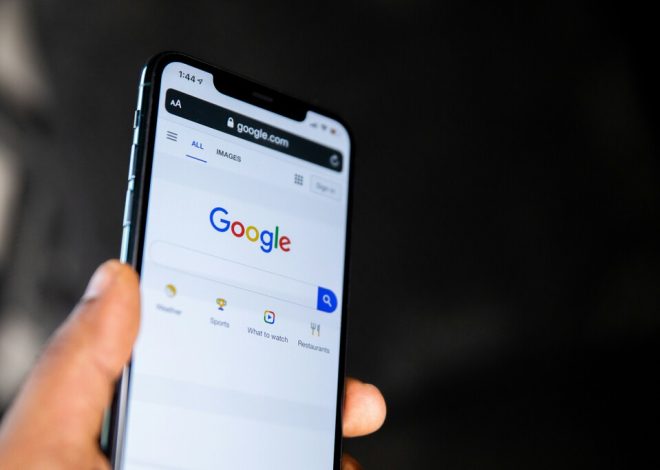 Google puede seguir pagando miles de millones a Apple, pero con letra pequeña: así cambia el negocio más lucrativo de Tim Cook